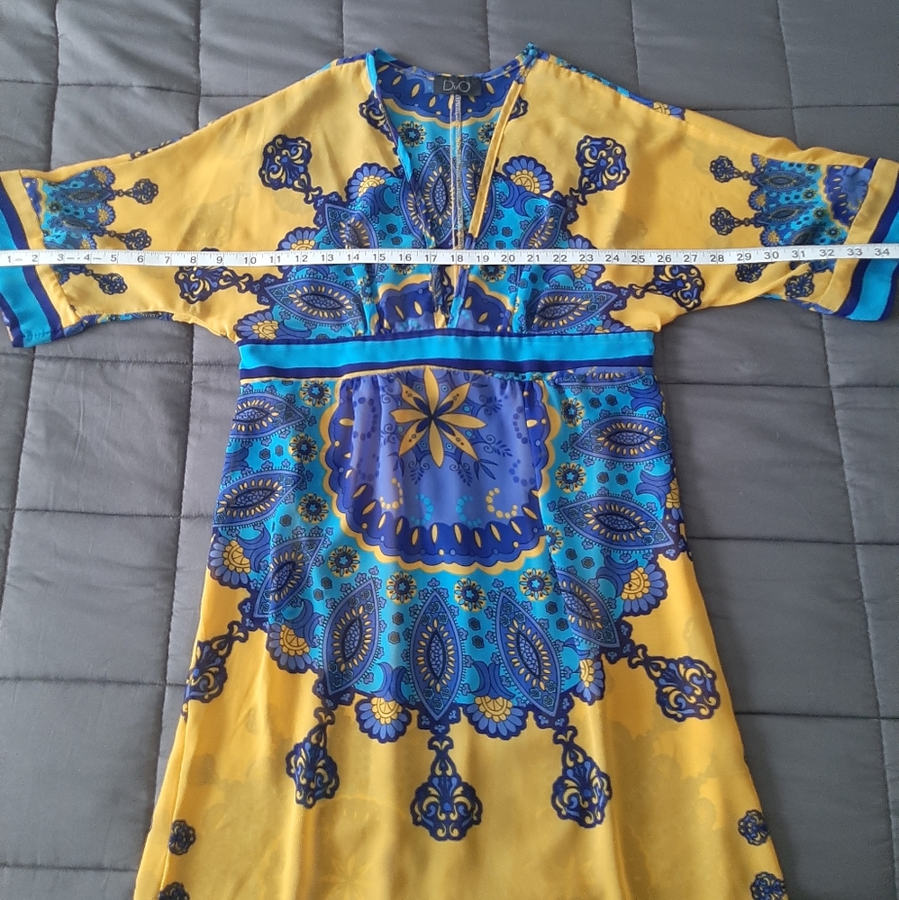 Tunic - Picture 3 of 8